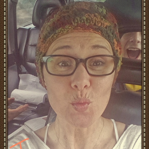 Meet your Posher, Amanda - Picture 1 of 1